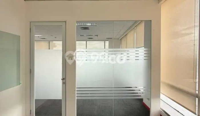 Kantor untuk Disewa di Pusat Jakarta Barat Luas Bangunan 121m2 Kantor untuk Disewa di Pusat Jakarta Barat Luas Bangunan 121m2