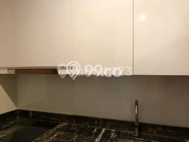 Siap Huni Apartemen Luxury di Taman Anggrek 4 Kamar & 3 Kamar Mandi Siap Huni Apartemen Luxury di Taman Anggrek 4 Kamar & 3 Kamar Mandi
