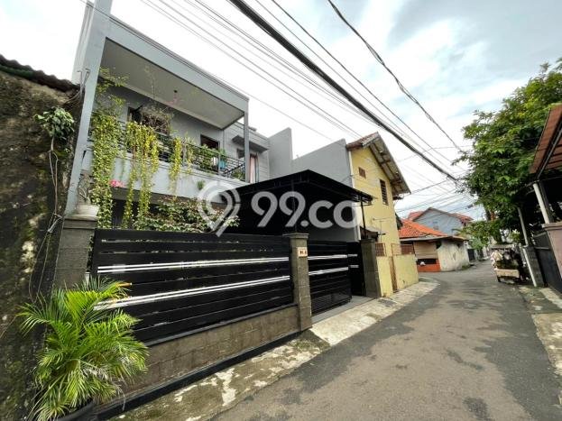 Dijual Rumah Mewah Megah Dengan View Eksklusif di Tanjung Barat, Jakarta Selatan Dijual Rumah Mewah Megah Dengan View Eksklusif di Tanjung Barat, Jakarta Selatan