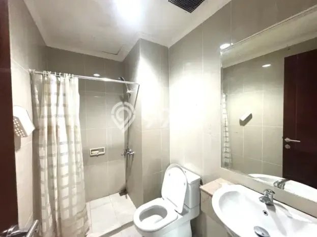 Apartemen Sewa 3 Kamar Murah Siap Huni di Jakarta Selatan, Luas 135m2 Apartemen Sewa 3 Kamar Murah Siap Huni di Jakarta Selatan, Luas 135m2