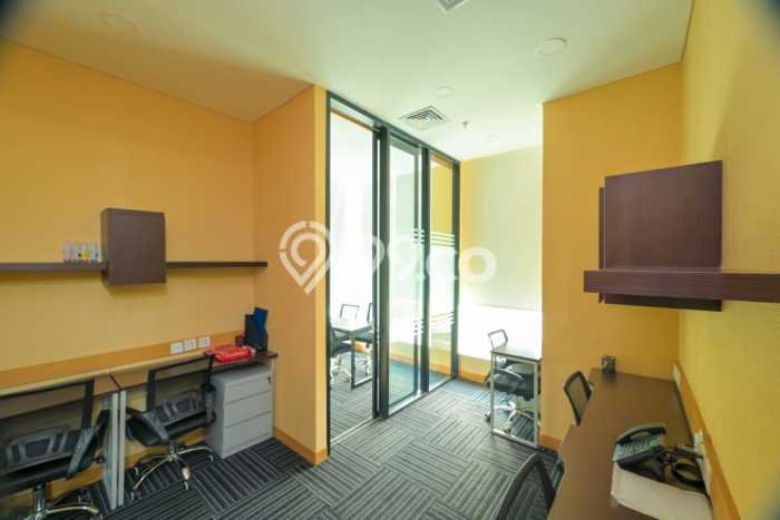 Unit Kantor Disewakan di Central Park di Area Ramai & Strategis Unit Kantor Disewakan di Central Park di Area Ramai & Strategis