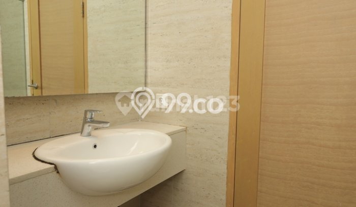 Apartemen di Central Park, 2 KM, Luas 76m2m², Lokasi Utama Apartemen di Central Park, 2 KM, Luas 76m2m², Lokasi Utama