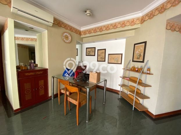 Apartemen Disewakan 2 Kamar Murah Siap Huni di Jakarta Barat, Luas 88m2 Apartemen Disewakan 2 Kamar Murah Siap Huni di Jakarta Barat, Luas 88m2