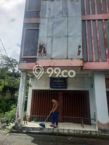 Ruko Bagus LT 75m2 LB 225m2 Dijual di Teluk Ambon Ambon Ruko Bagus LT 75m2 LB 225m2 Dijual di Teluk Ambon Ambon