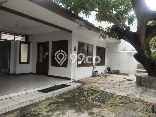 Rumah Disewakan Surabaya LT 382m2 LB 250m2 Kawasan Surabaya Kota Rumah Disewakan Surabaya LT 382m2 LB 250m2 Kawasan Surabaya Kota