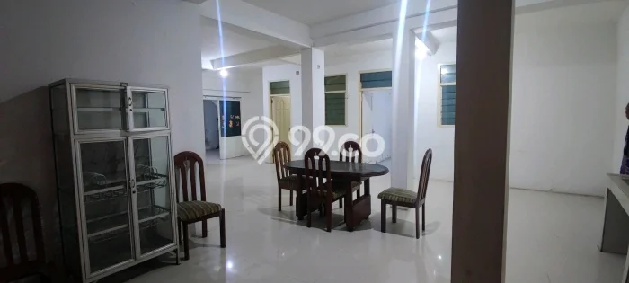 NEW LISTING! Rumah kawasan , Siap Huni, 4 KM, Dekat Surabaya, Surabaya, LT 250m2m² LB 500m2m² NEW LISTING! Rumah kawasan , Siap Huni, 4 KM, Dekat Surabaya, Surabaya, LT 250m2m² LB 500m2m²