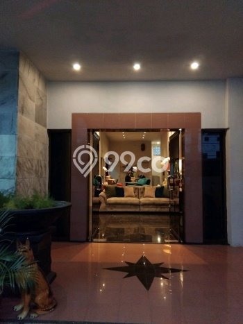 Jual Rumah Strategis Bagus Punya 4 KT di Rungkut Surabaya SHM Jual Rumah Strategis Bagus Punya 4 KT di Rungkut Surabaya SHM
