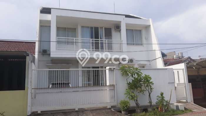 Dijual Hunian Rumah Nyaman 4 KT di Kutisari, Surabaya Dijual Hunian Rumah Nyaman 4 KT di Kutisari, Surabaya