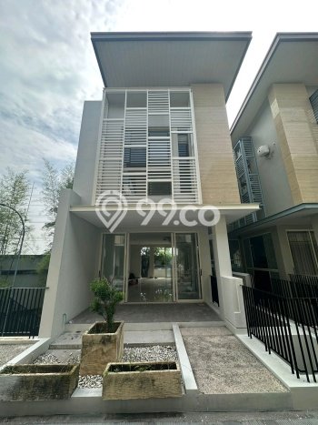 Dijual Cepat Rumah 3 KT 3 KM di , Surabaya Dijual Cepat Rumah 3 KT 3 KM di , Surabaya