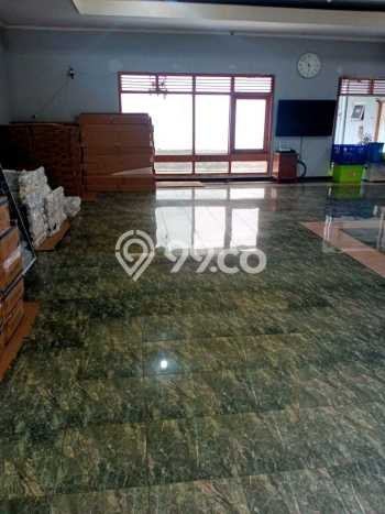 Rumah Mewah LB 612m2 Siap Huni Desain Elegan di Jemursari, Surabaya Rumah Mewah LB 612m2 Siap Huni Desain Elegan di Jemursari, Surabaya
