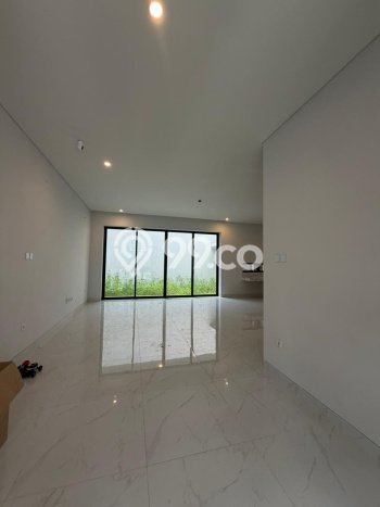 Rumah Eksklusif Dijual LT 162m2 di Tamalate, Makassar Rumah Eksklusif Dijual LT 162m2 di Tamalate, Makassar