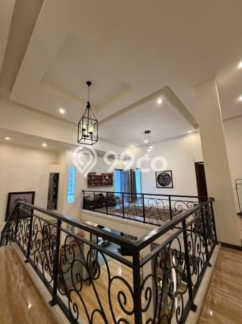 Hunian Elit LB 450m2 Siap Huni Desain Elegan di Panakukkang, Makassar Hunian Elit LB 450m2 Siap Huni Desain Elegan di Panakukkang, Makassar