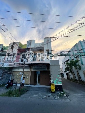 Dijual Cepat Rumah Bagus Siap Huni LB 175m2 di Ujung Pandang, Makassar Dijual Cepat Rumah Bagus Siap Huni LB 175m2 di Ujung Pandang, Makassar