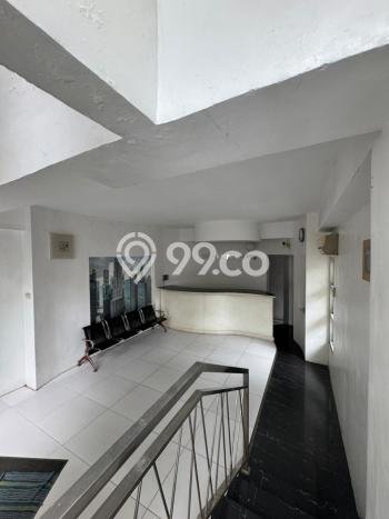 FOR SALE! Kantor di Mamajang Makassar, LT 77m2, LB 195m2 FOR SALE! Kantor di Mamajang Makassar, LT 77m2, LB 195m2