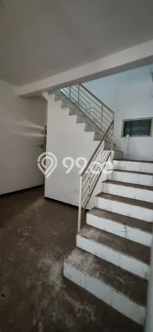 Ruko Area Bisnis Kawasan Sungguminasa, Luas 400m², Disewakan, Ready Digunakan Ruko Area Bisnis Kawasan Sungguminasa, Luas 400m², Disewakan, Ready Digunakan