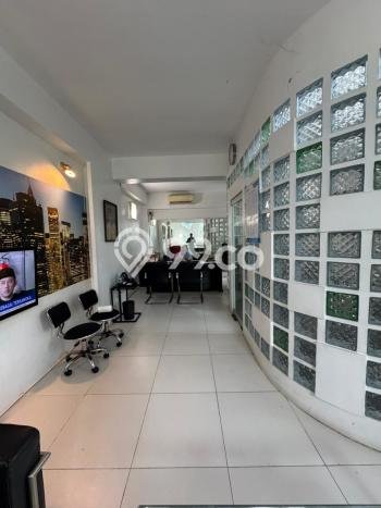 FOR SALE! Kantor di Mamajang Makassar, LT 77m2, LB 195m2 FOR SALE! Kantor di Mamajang Makassar, LT 77m2, LB 195m2