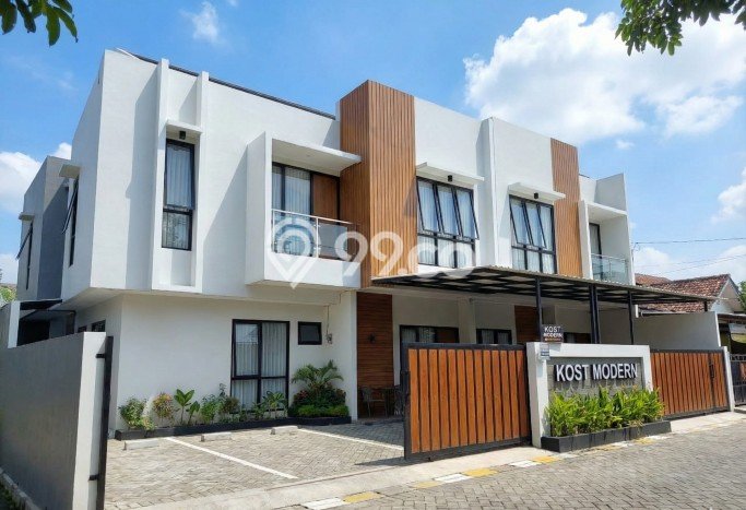 Dijual Kost 10 Kamar di Malang untuk Investasi Anda Dijual Kost 10 Kamar di Malang untuk Investasi Anda