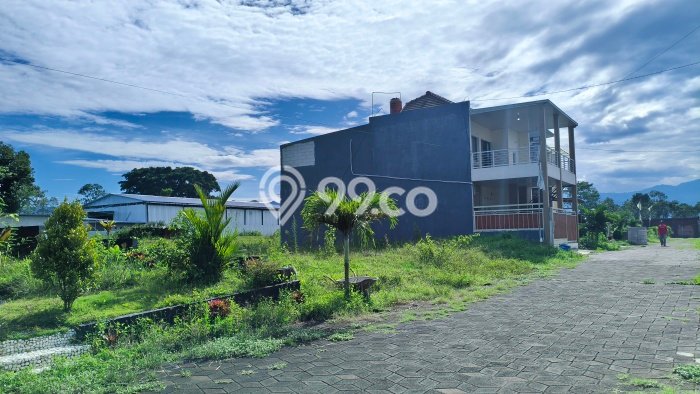 Lahan Dijual Lokasi Strategis di Malang dengan Luas 60m2 Lahan Dijual Lokasi Strategis di Malang dengan Luas 60m2
