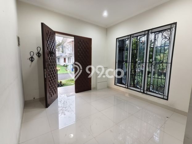 Rumah Elit Modern Tanpa Renovasi di BSD The Icon Tangerang Rumah Elit Modern Tanpa Renovasi di BSD The Icon Tangerang