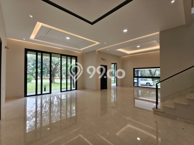 Rumah Luxury Modern Siap Huni di BSD Tangerang Rumah Luxury Modern Siap Huni di BSD Tangerang