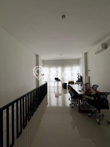 Ruko Bagus Dijual di BSD Tangerang Strategis Cocok untuk Kembangkan Bisnis Ruko Bagus Dijual di BSD Tangerang Strategis Cocok untuk Kembangkan Bisnis
