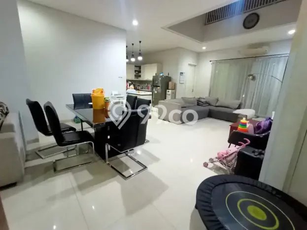 Ready to Use! Premium House LT 260m2 Desain Modern di BSD Ready to Use! Premium House LT 260m2 Desain Modern di BSD