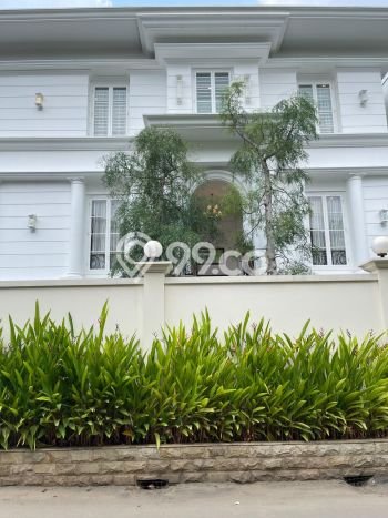 Rumah Luxury Modern Tanpa Renovasi di Kemang Jakarta Selatan Rumah Luxury Modern Tanpa Renovasi di Kemang Jakarta Selatan