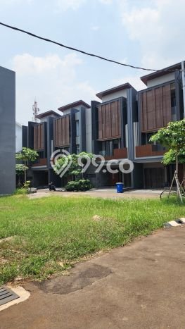 Dijual Rumah Elit Exclusive di Pancoran, Jakarta Selatan Dijual Rumah Elit Exclusive di Pancoran, Jakarta Selatan