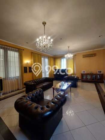For Sale! Luxury House LT 390m2 Desain Modern di Cipete For Sale! Luxury House LT 390m2 Desain Modern di Cipete