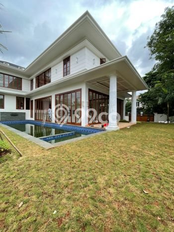 Ready to Use! Premium House LT 1066m2 Desain Modern di Kemang Ready to Use! Premium House LT 1066m2 Desain Modern di Kemang