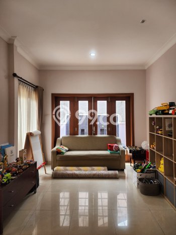 Rumah Luxury Modern Tanpa Renovasi di Lebak Bulus Jakarta Selatan Rumah Luxury Modern Tanpa Renovasi di Lebak Bulus Jakarta Selatan