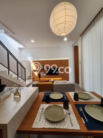 Jual Rumah Eksklusif 3 KT di Cirendeu, Jakarta Selatan Jual Rumah Eksklusif 3 KT di Cirendeu, Jakarta Selatan