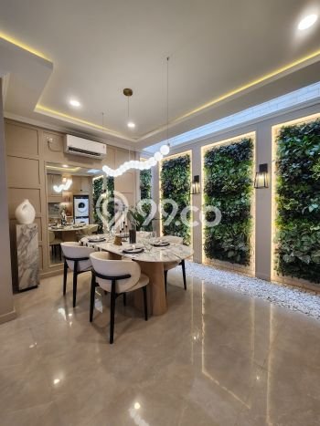 For Sale Hunian Rumah Terawat 3 Kamar di Bintaro, Jakarta Selatan For Sale Hunian Rumah Terawat 3 Kamar di Bintaro, Jakarta Selatan