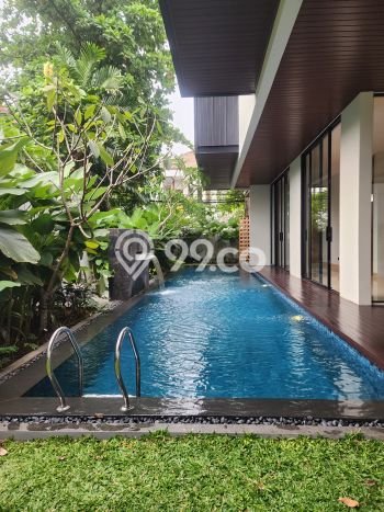 Rumah Luxury Modern Tanpa Renovasi di Kemang Jakarta Selatan Rumah Luxury Modern Tanpa Renovasi di Kemang Jakarta Selatan