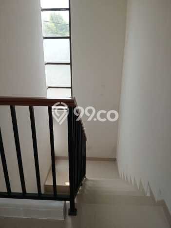 For Sale! Luxury House LT 354m2 Desain Modern di Bekasi Kota For Sale! Luxury House LT 354m2 Desain Modern di Bekasi Kota