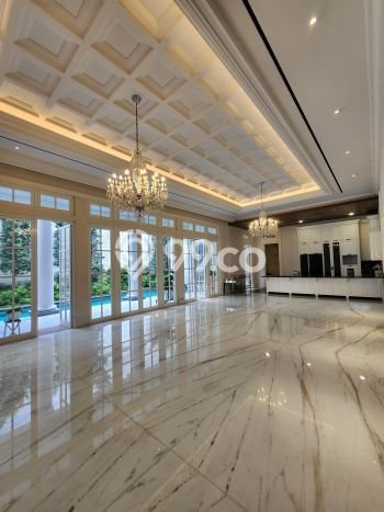 Ready to Use! Premium House LT 540m2 Desain Modern di Mega Kuningan Ready to Use! Premium House LT 540m2 Desain Modern di Mega Kuningan