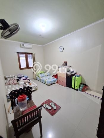 Hunian Cantik Modern Lb 115m2 di Ciputat, Tangerang Selatan Hunian Cantik Modern Lb 115m2 di Ciputat, Tangerang Selatan