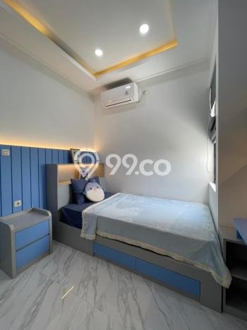 Dijual Rumah Mewah Megah Dengan View Cantik di Cirendeu, Jakarta Selatan Dijual Rumah Mewah Megah Dengan View Cantik di Cirendeu, Jakarta Selatan