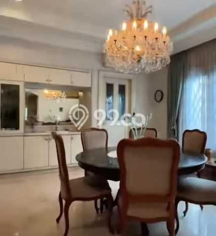 Dijual Hunian Mewah dengan Fasilitas Sekitar Komplit di Kebayoran Baru, Jakarta Selatan Dijual Hunian Mewah dengan Fasilitas Sekitar Komplit di Kebayoran Baru, Jakarta Selatan