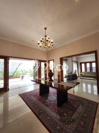 Hunian Mewah LB 350m2 Siap Huni Desain Elegan di Lebak Bulus, Jakarta Selatan Hunian Mewah LB 350m2 Siap Huni Desain Elegan di Lebak Bulus, Jakarta Selatan