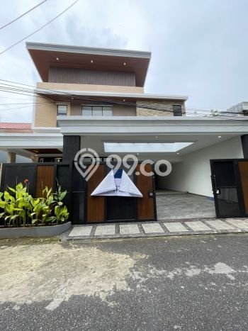 Hunian Elit LB 360m2 Siap Pakai Desain Elegan di Gandaria, Jakarta Selatan Hunian Elit LB 360m2 Siap Pakai Desain Elegan di Gandaria, Jakarta Selatan