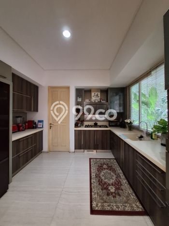 Hunian Elit LB 320m2 Siap Pakai Desain Elegan di Senopati, Jakarta Selatan Hunian Elit LB 320m2 Siap Pakai Desain Elegan di Senopati, Jakarta Selatan
