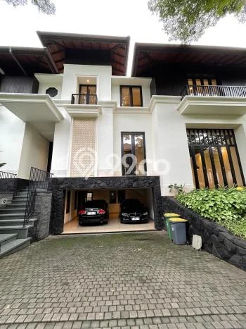 Disewakan Rumah Strategis di Kemang LT 400m2 / LB 550m2 Siap Huni Disewakan Rumah Strategis di Kemang LT 400m2 / LB 550m2 Siap Huni