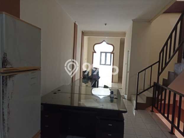 Ruko Dijual di BSD Tangerang Selatan dengan LB 210m2 Ruko Dijual di BSD Tangerang Selatan dengan LB 210m2