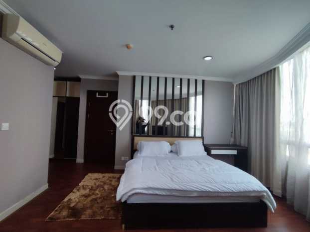 Apartemen Disewakan 3 Kamar Hemat Siap Huni di Jakarta Selatan, Luas 135m2 Apartemen Disewakan 3 Kamar Hemat Siap Huni di Jakarta Selatan, Luas 135m2