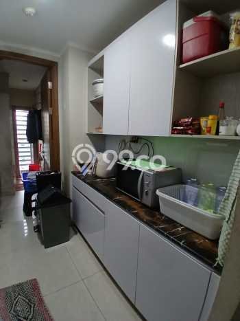Hunian Apartemen High-Class untuk Dijual di Jakarta Barat dengan 3 BR & 3 Kamar Mandi Hunian Apartemen High-Class untuk Dijual di Jakarta Barat dengan 3 BR & 3 Kamar Mandi