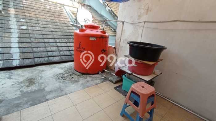 Rumah Eksklusif Dijual LT 240m2 di BSD, Tangerang Selatan Rumah Eksklusif Dijual LT 240m2 di BSD, Tangerang Selatan