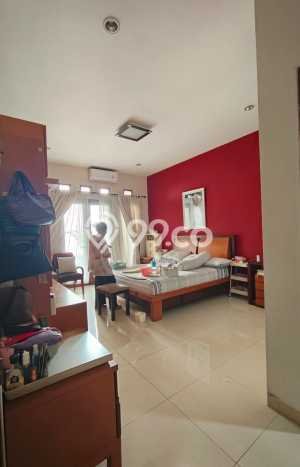 Jual Rumah Luas Elegan Dengan View Cantik di Bintaro, Tangerang Selatan Jual Rumah Luas Elegan Dengan View Cantik di Bintaro, Tangerang Selatan