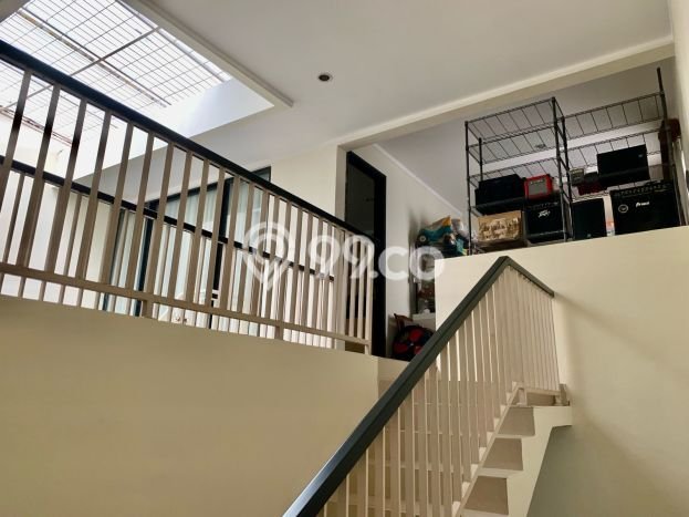 Dijual Rumah Mewah Elegan Dengan View Cantik di Bintaro, Tangerang Selatan Dijual Rumah Mewah Elegan Dengan View Cantik di Bintaro, Tangerang Selatan