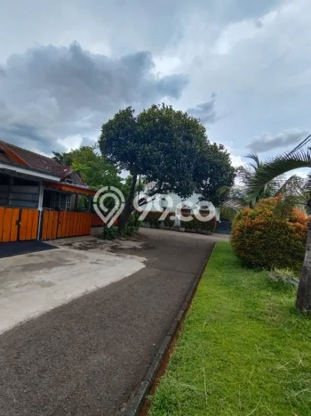 Rumah Luas Asri 2 KT Siap Huni di Graha Raya Bintaro Tangerang Selatan Rumah Luas Asri 2 KT Siap Huni di Graha Raya Bintaro Tangerang Selatan